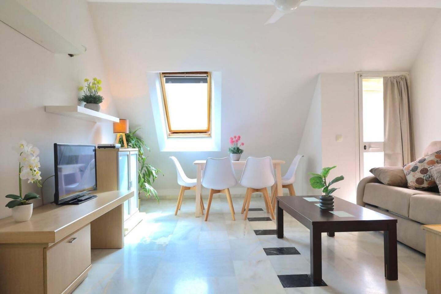 Cyv Fun Beach & Relax 1 Bed 1 Bath Фуeнхирола Стая снимка