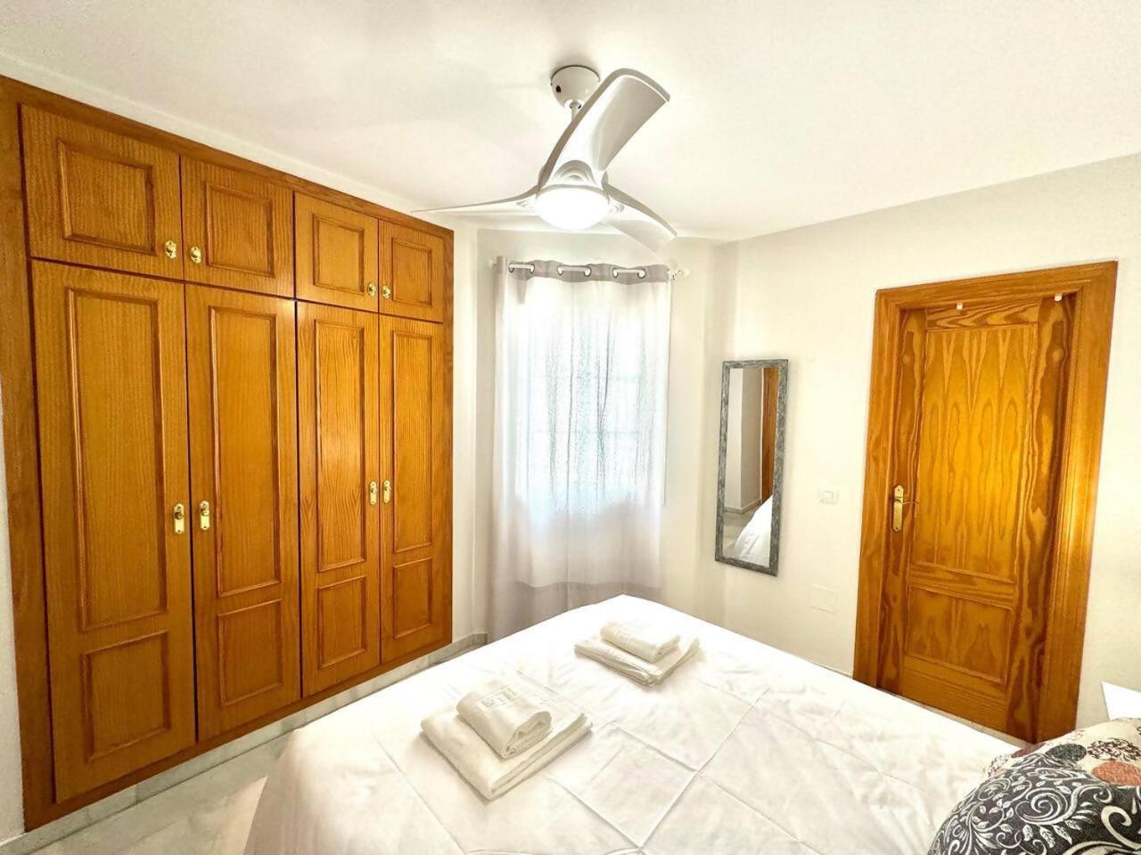 Cyv Fun Beach & Relax 1 Bed 1 Bath Фуeнхирола Стая снимка