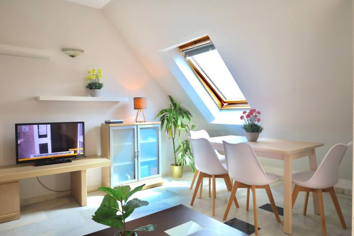 Cyv Fun Beach & Relax 1 Bed 1 Bath Фуeнхирола Стая снимка