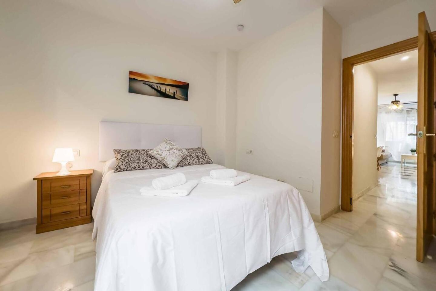 Cyv Fun Beach & Relax 1 Bed 1 Bath Фуeнхирола Стая снимка