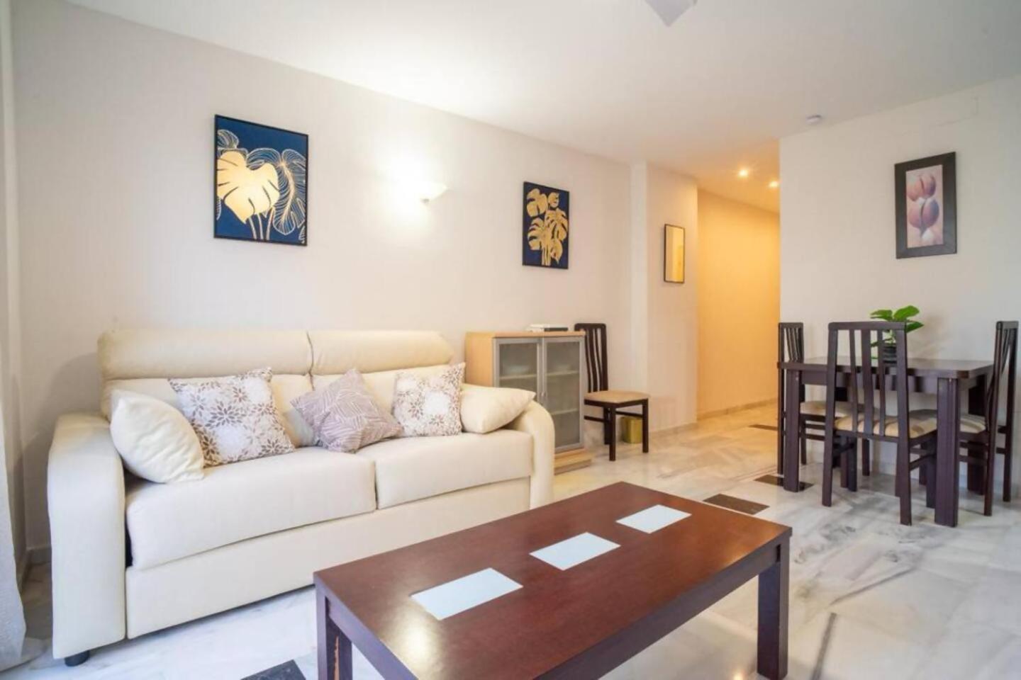 Cyv Fun Beach & Relax 1 Bed 1 Bath Фуeнхирола Стая снимка