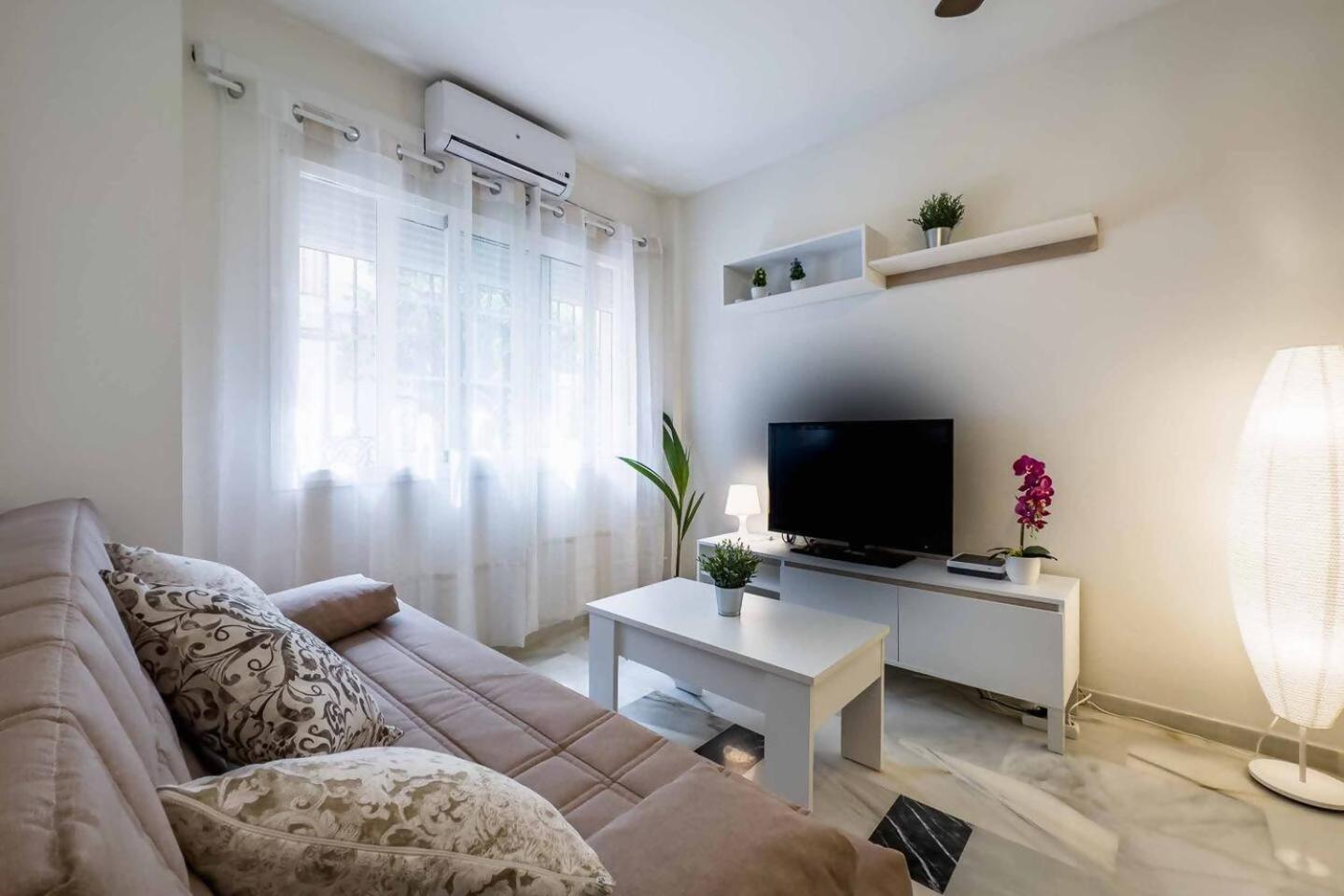 Cyv Fun Beach & Relax 1 Bed 1 Bath Фуeнхирола Стая снимка