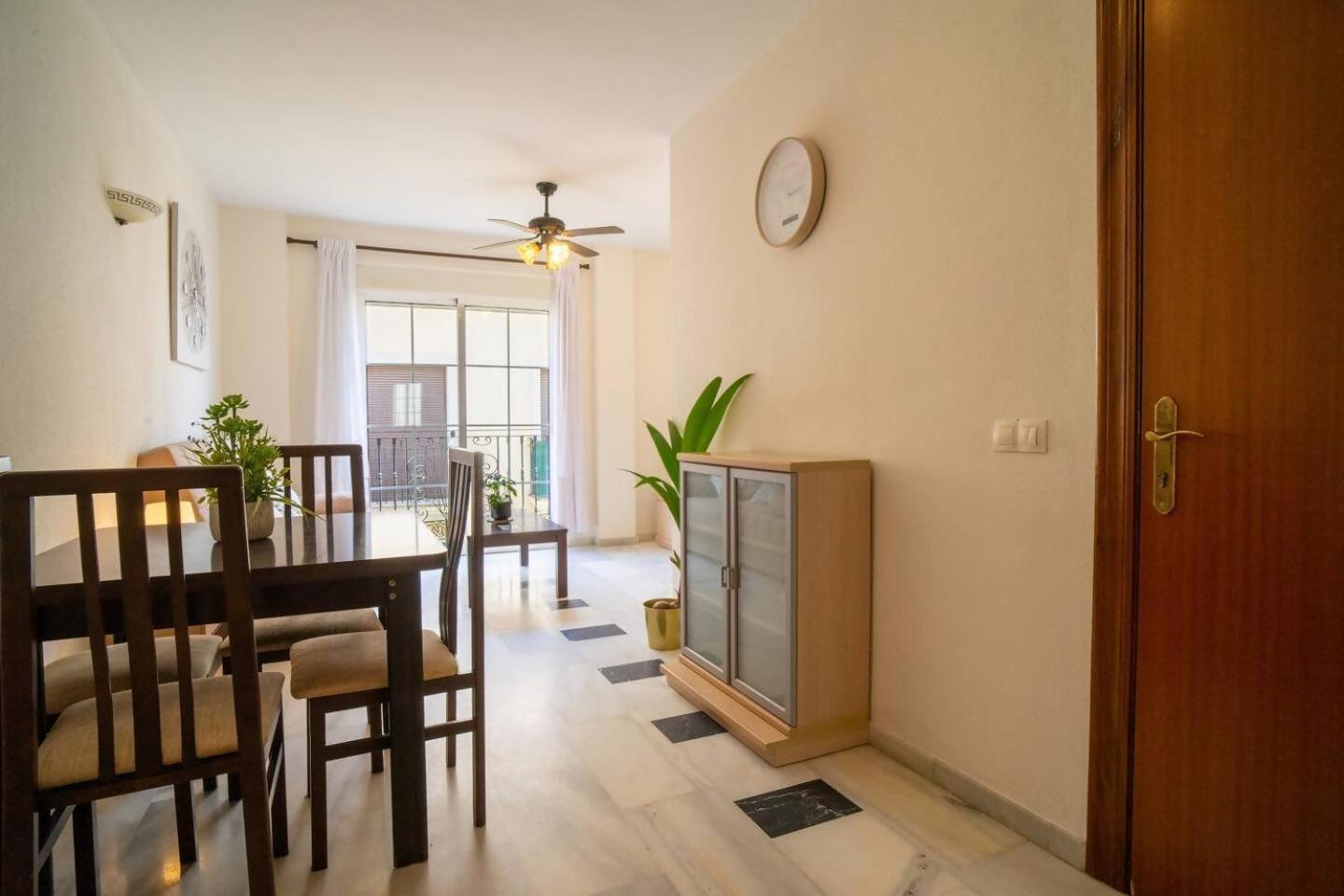 Cyv Fun Beach & Relax 1 Bed 1 Bath Фуeнхирола Стая снимка